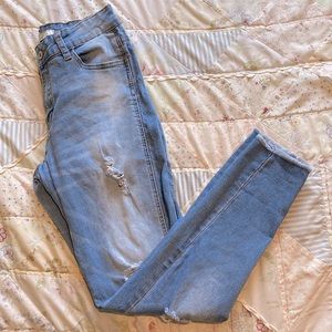 KanCan Raw Hem Split Ankle Distressed Light Wash Jean 27